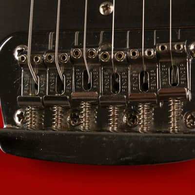 Fender Musicmaster II refinished string-thru modification 1966 Red image 8