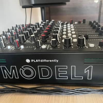 Allen & Heath Play Differently Model 1 6-Channel Analog Mixer 2016 - Present - Black image 3