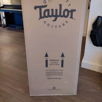 Taylor 618e with V-Class Bracing | Antique Blonde image 14
