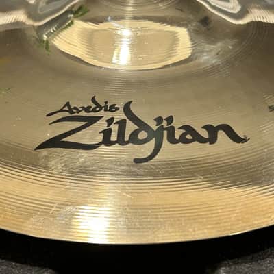 Zildjian 10" A Custom Splash Cymbal 1993 - Present - Brilliant image 2