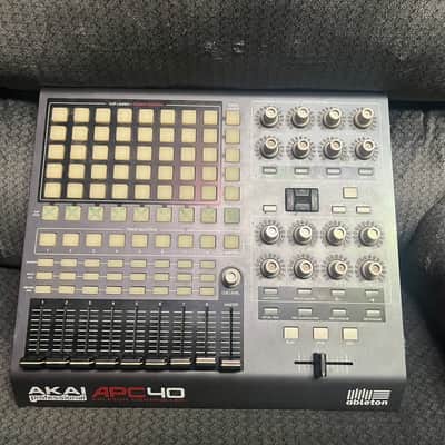 2x Akai APC40 image 3