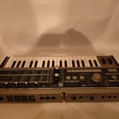 Korg MicroKORG 37-Key Synthesizer/Vocoder 2002 - 2019 - Silver image 6
