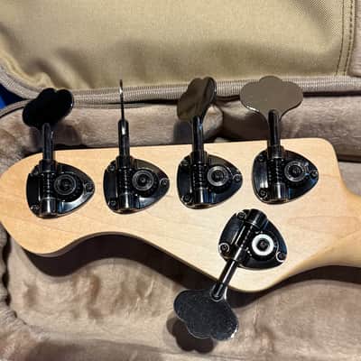 Sago 5 String Bass with Active Bartolini Electronics 2015-2020 - Gloss Laquer image 4