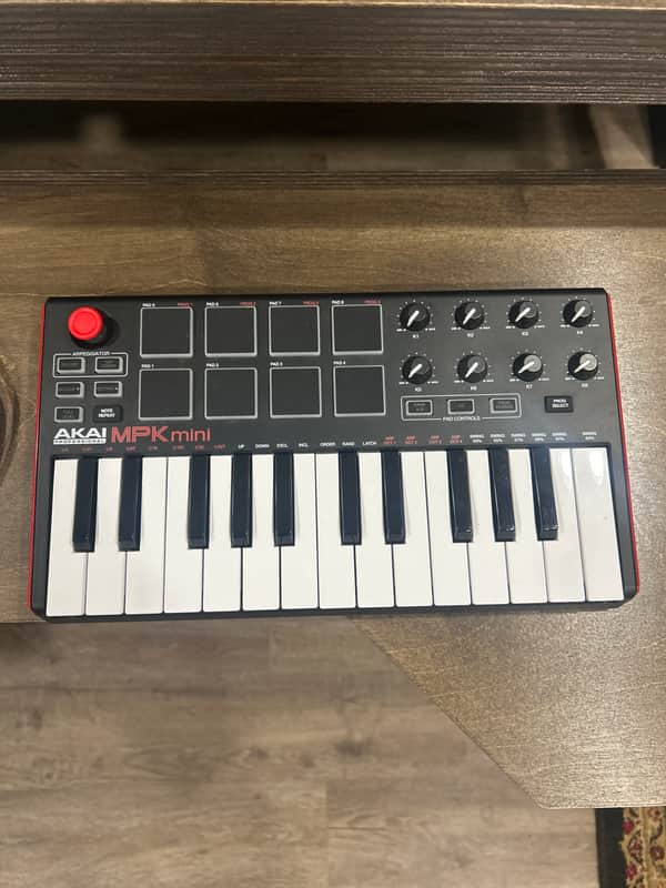 Akai MPK Mini 25-Key MIDI Controller