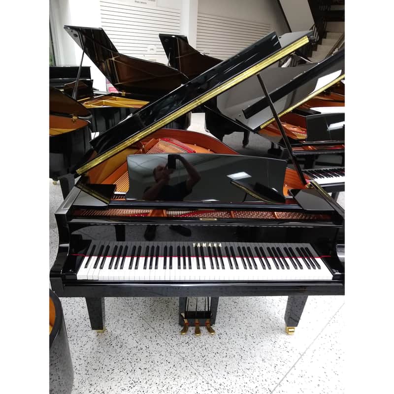 Yamaha C3X Grand Piano