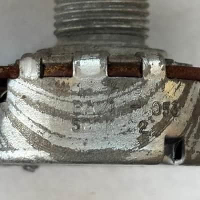 Gibson les paul jr pots and bumble bee cap 1957 image 3