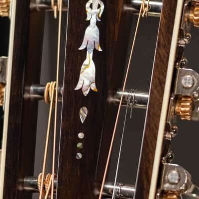 Santa Cruz 00 Acoustic Guitar - Sitka Spruce/Ebony with Hardshell Case image 6