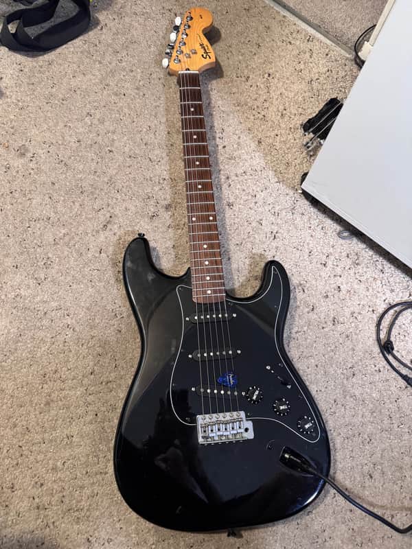 Immagine Squier Affinity Series Stratocaster with Rosewood Fretboard 20th Anniversary - 1