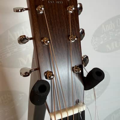 Martin Standard Series HD-28E with Fishman Electronics - Natural image 4