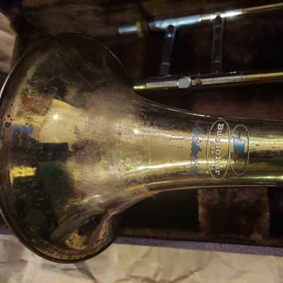 Buescher Aristocrat Brass Trombone, USA, Good Condition, with case & mouthpiece image 5