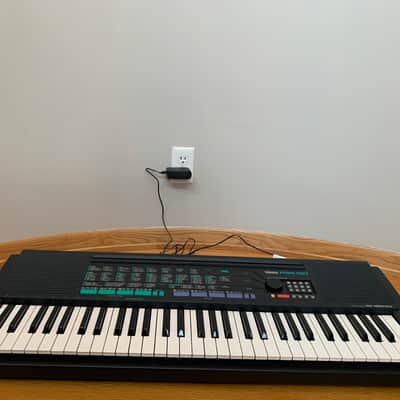 Yamaha PSR-150 1992 image 2