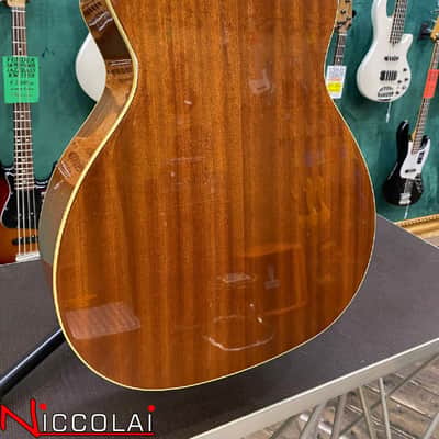 FENDER Kingman Bass, Walnut Fingerboard, Black Pickguard, Shaded Edge Burst image 11
