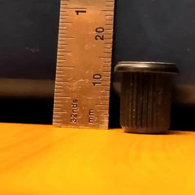 Vintage Push-In Bushings/Ferrules (x6 for guitar) 1950's-1970's image 8