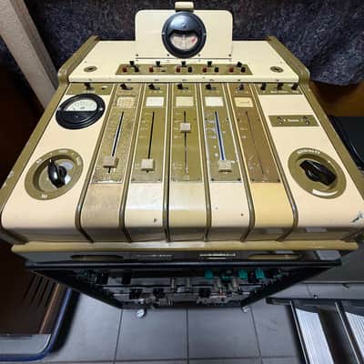 Focusrite x 8 Original ISA110 in Lincoln Fong Rack | Reverb