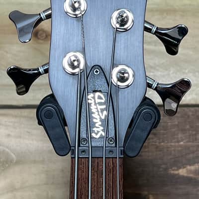 Warwick Streamer Standard 4 Nirvana Black 2001 image 8