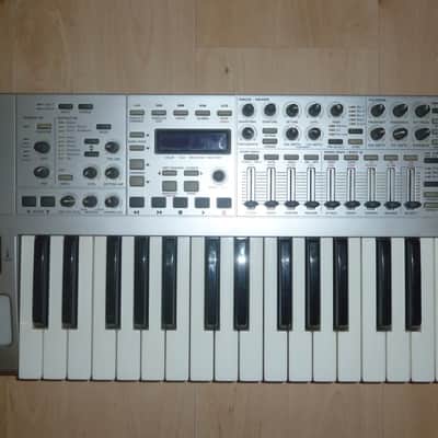 Novation X-Station 61-Key 8-Voice Synthesizer with USB Interface 2004 - Silver image 5