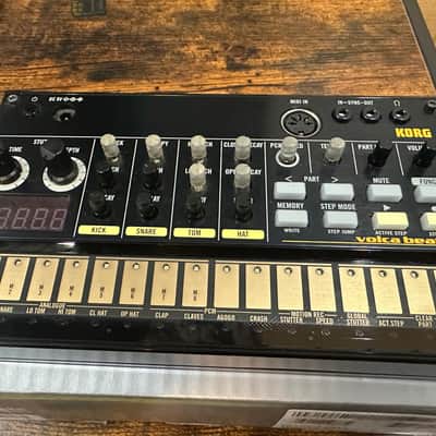 Korg Volca Beats Analog Rhythm Machine