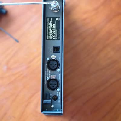 Sennheiser Sennheiser EW 300 IEM G2 SR 300 + EK 300 Stereo UHF 830-866MHz Rack image 13