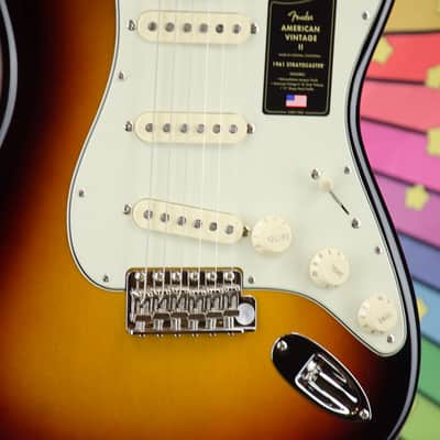 NOS Fender American Vintage II 1961 Stratocaster®, Rosewood Fingerboard, 3-Color Sunburst image 6