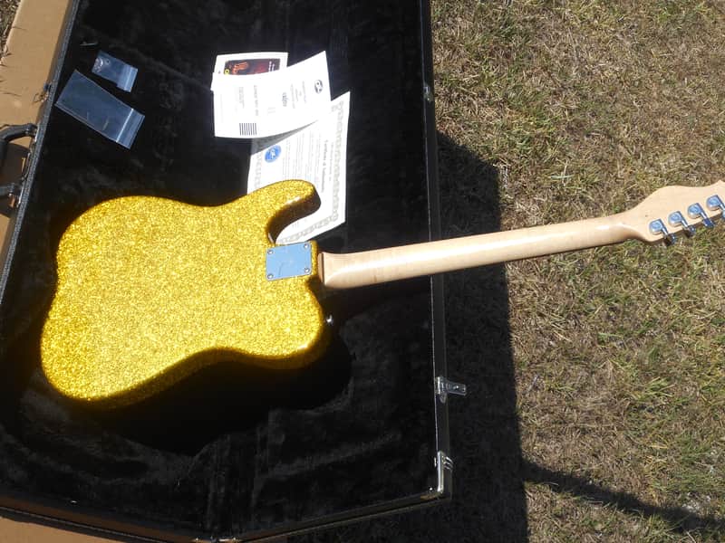 Stunning G&L ASAT Z3 Gold Metal Flake Sparkle With Certificate
