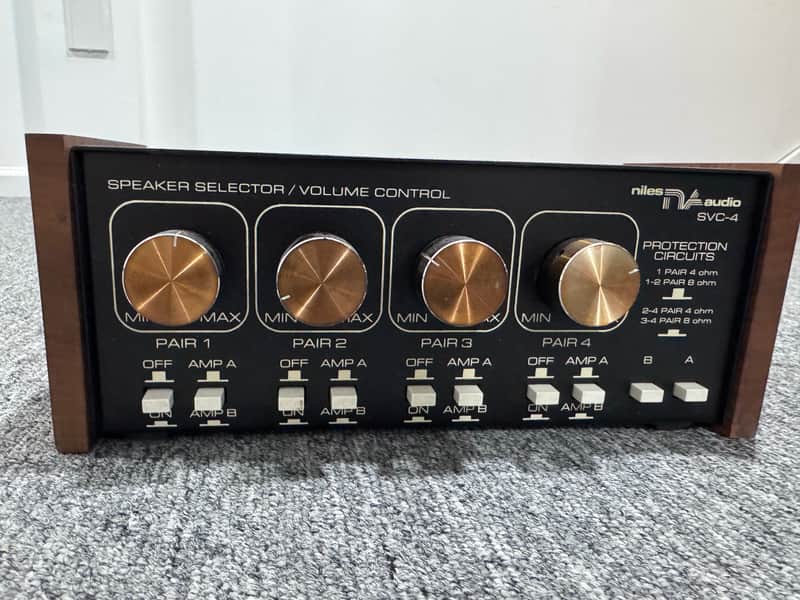 Niles Audio SVC-4 Speaker Selector + volume control image 1