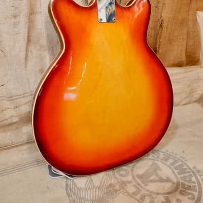 Fender Coronado Bass 1966 - Sunburst image 7