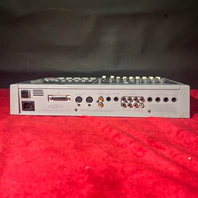 Roland VS-880 Digital Studio Workstation 1996 - 1998 - Gray image 6
