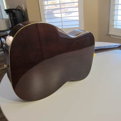 Picador 000-18 Acoustic Guitar Near Perfect Condition with Hard Shell Case Circa-1970s-Natural image 11