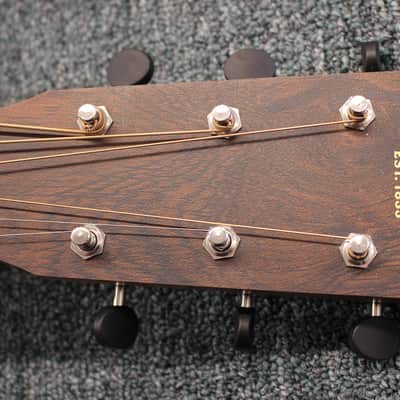Martin 000-10e Retro Road Series Acoustic Electric Guitar Natural w/Soft Case image 5