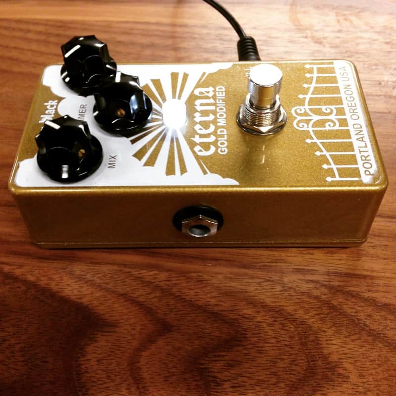 Mr. Black Eterna Gold image 2