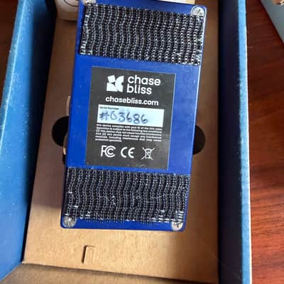 Chase Bliss Audio Thermae Analog Delay and Harmonizer 2018 - Light Blue/Blue image 2