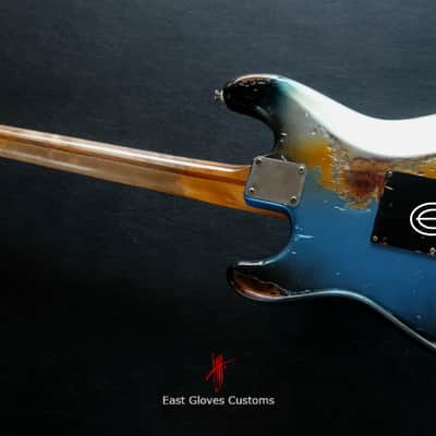 Fender Stratocaster Pelham Blue / Silver Gray Heavy Aged Relic by East Gloves Customs image 6