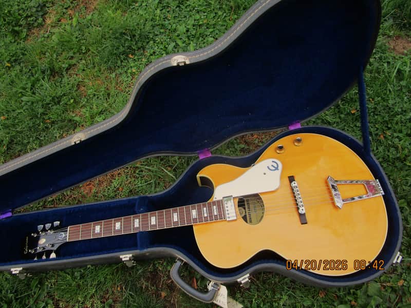 Epiphone Howard Roberts Standard Guitar, 1966, Blond Finish, Johnny Smith PU., Grey Case, Excellent Cond. image 1