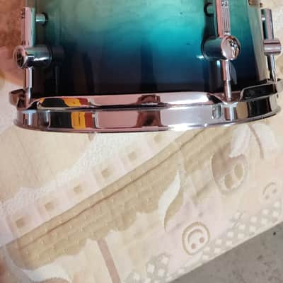 Sonor Delite drum set in Green fade image 6