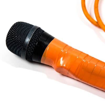 Paramore's Hayley Williams Sennheiser e935 Vocal Mic w/ Orange Tape / Cable image 2