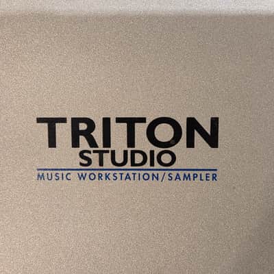 Korg Triton Studio 88-Key 120-Voice Polyphonic Workstation w/ Korg Footswitch image 3