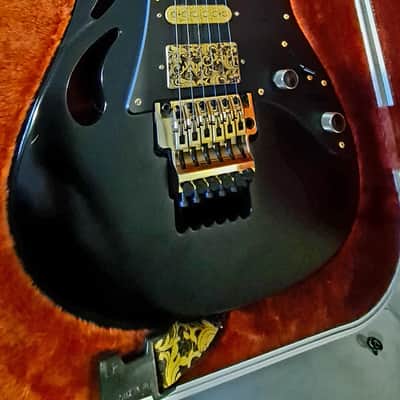 2024 Ibanez PIA – Onyx Black – Steve Vai Signature guitar - Excellent Condition + Ibanez Hardcase image 5