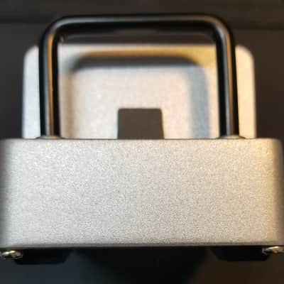 Hotone Nano Legacy Vulcan Five-O 5-Watt Guitar Head 2010s - Blue image 9