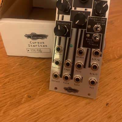 Noise Engineering Nive Grad Stereo/Dual-Mono Level Shifter