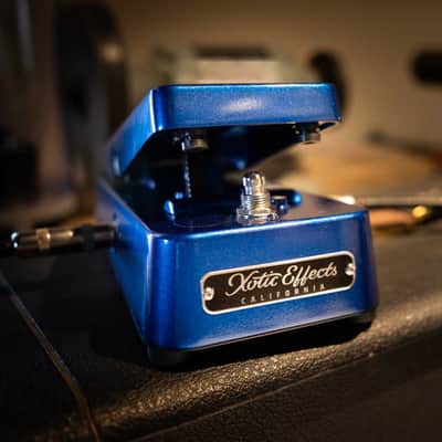 Xotic XW-2 Wah Pedal - Metallic Blue image 5