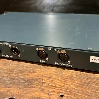 Vintech Audio X73i Mic Pre EQ Pair with PSU 2010s - Blue image 13