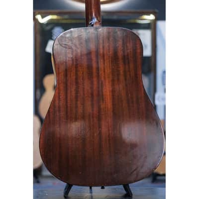 1982 Martin D-18 natural image 5