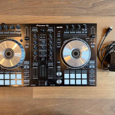 Pioneer DDJ-SR2 Portable 2-channel Controller for Serato DJ 2010s Black image 1