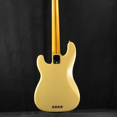 Mint Fender American Vintage II 1954 Precision Bass Vintage Blonde Maple Fingerboard image 7