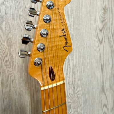 Fender Custom Shop Special Custom Deluxe Stratocaster - black image 11
