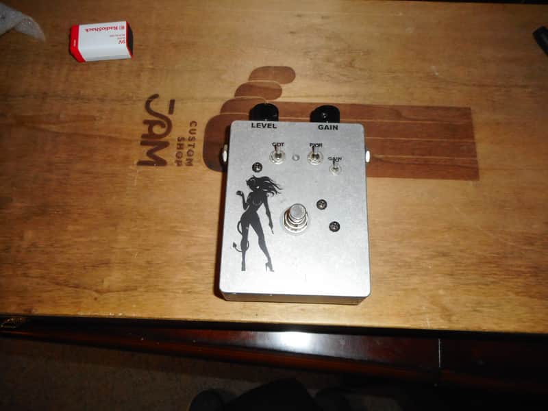 Roccaforte Ms. Fuzz 2015 -( Rare )Grey image 1