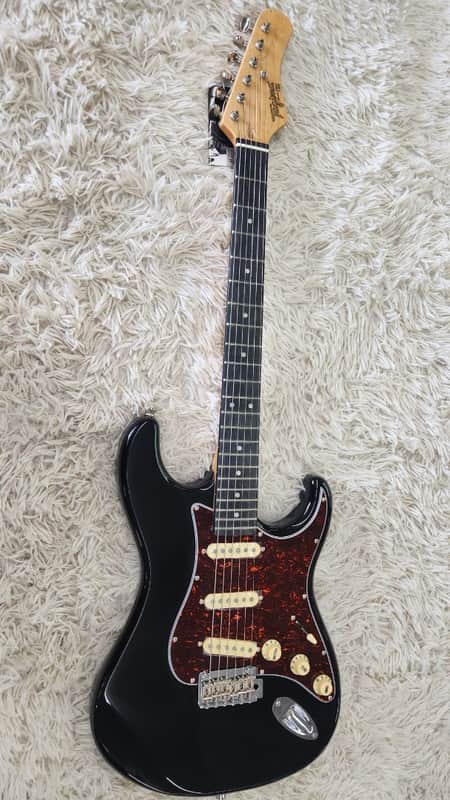 Tagima T 635 CLASSIC-BK-DF/TT Electric Guitar - Black - B stock (T