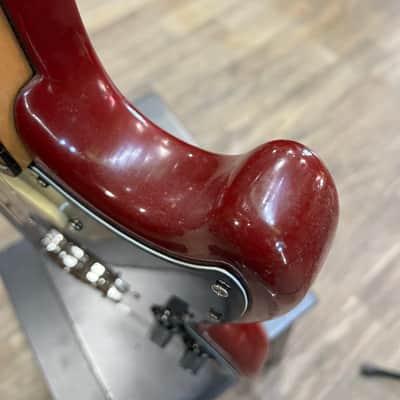 Fender Musicmaster with Rosewood Fretboard 1978 - Red image 16