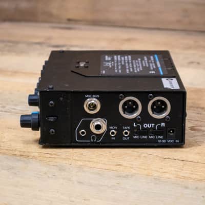 Shure FP33 3-input 2 Output Portable Stereo Mixer Field FP-33 U286444 image 6