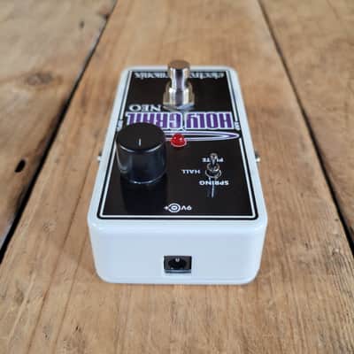 Electro-Harmonix Holy Grail Neo Reverb Pedal in box w/ paperwork, Mint 2019 - White image 5